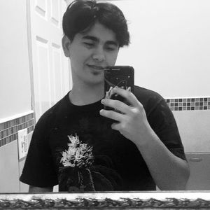 Meet your Posher, Luis